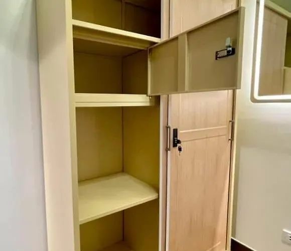 One Bedroom With Balcony 46th Floor Next To Penthouse & Sky Lounge 5* Manila