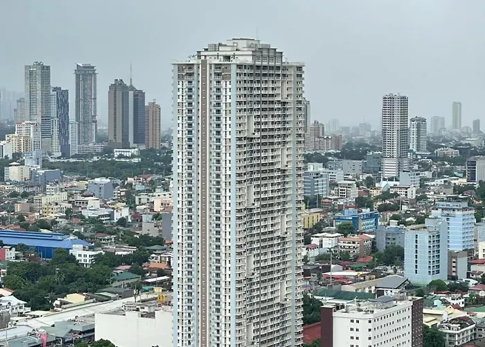 One Bedroom With Balcony 46th Floor Next To Penthouse & Sky Lounge