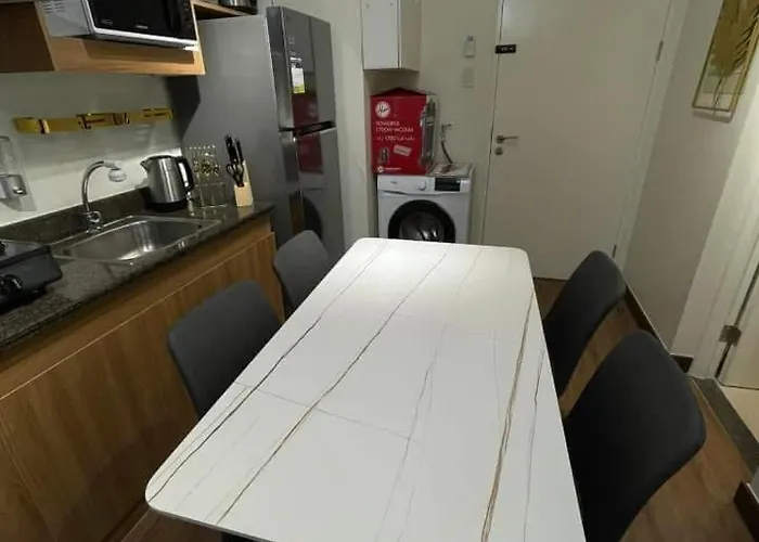 One Bedroom With Balcony 46th Floor Next To Penthouse & Sky Lounge Hotel