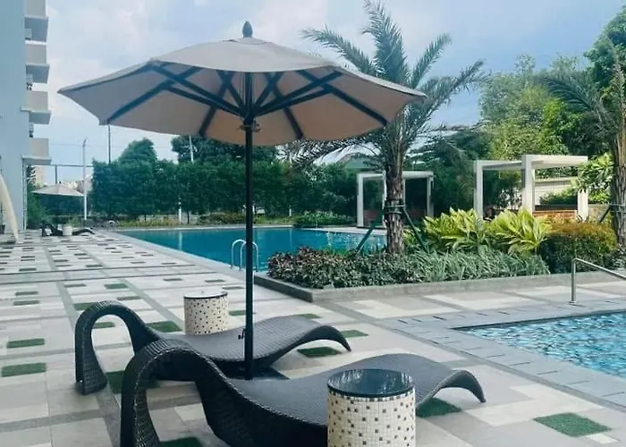 One Bedroom With Balcony 46th Floor Next To Penthouse & Sky Lounge Hotel 5*
