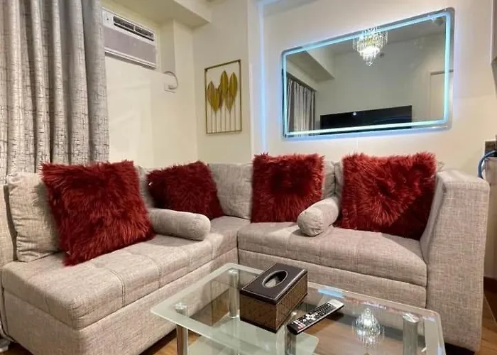 Hotel One Bedroom With Balcony 46th Floor Next To Penthouse & Sky Lounge 5*