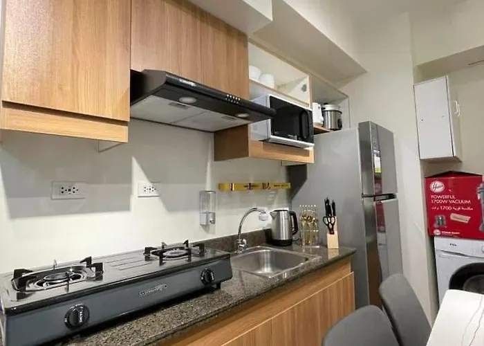 One Bedroom With Balcony 46th Floor Next To Penthouse & Sky Lounge 5*