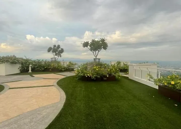 One Bedroom With Balcony 46th Floor Next To Penthouse & Sky Lounge Hotel 5*