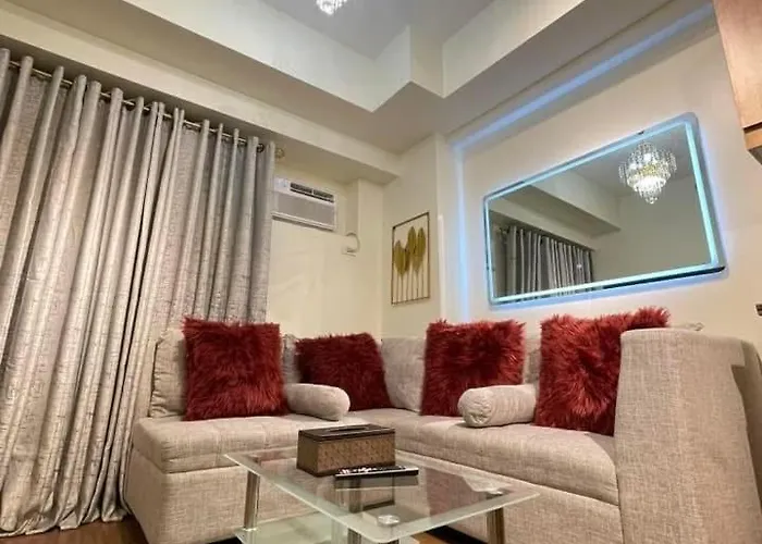 Hotel One Bedroom With Balcony 46th Floor Next To Penthouse & Sky Lounge 5*